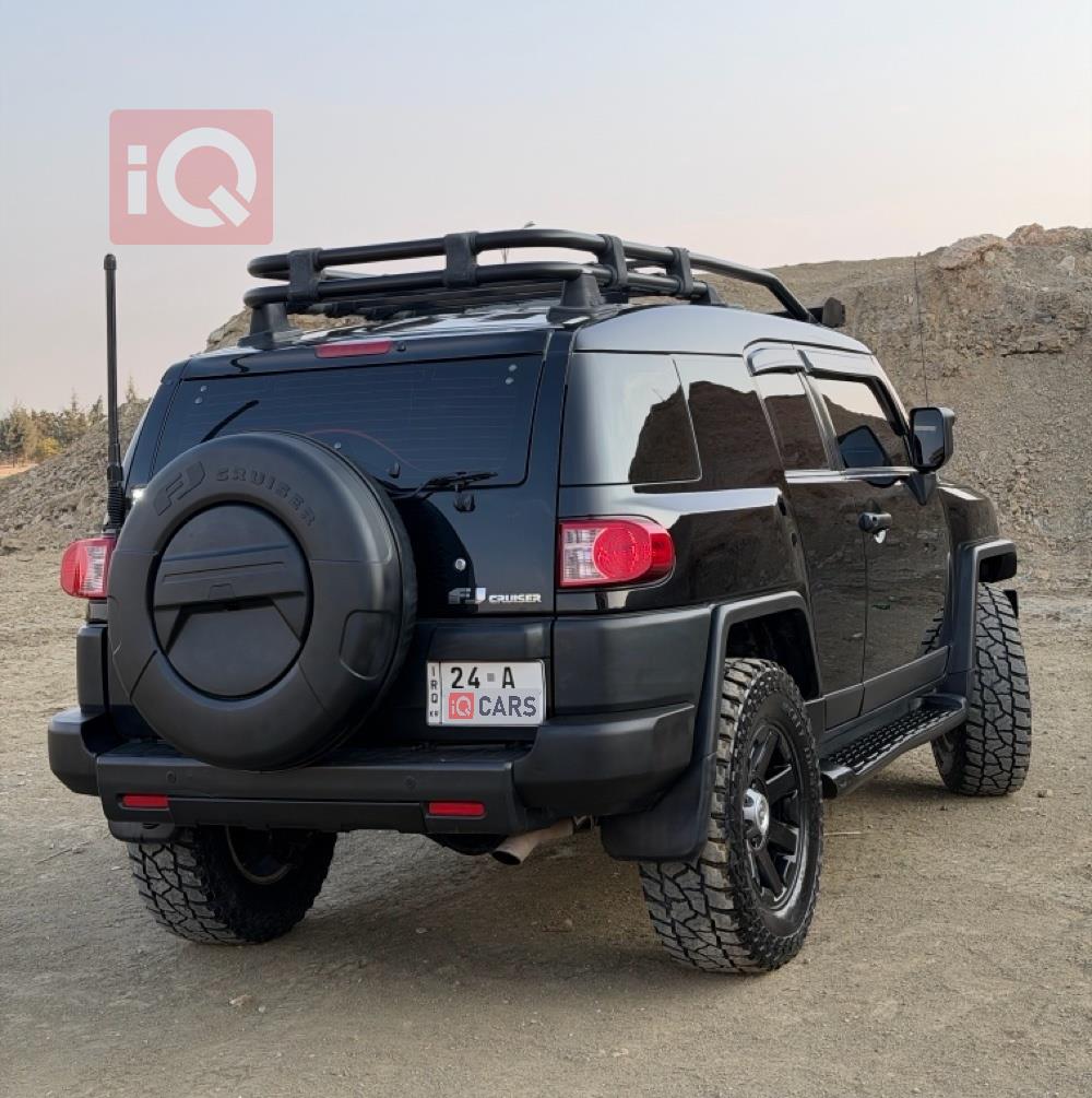 تويوتا إف جي كروزر